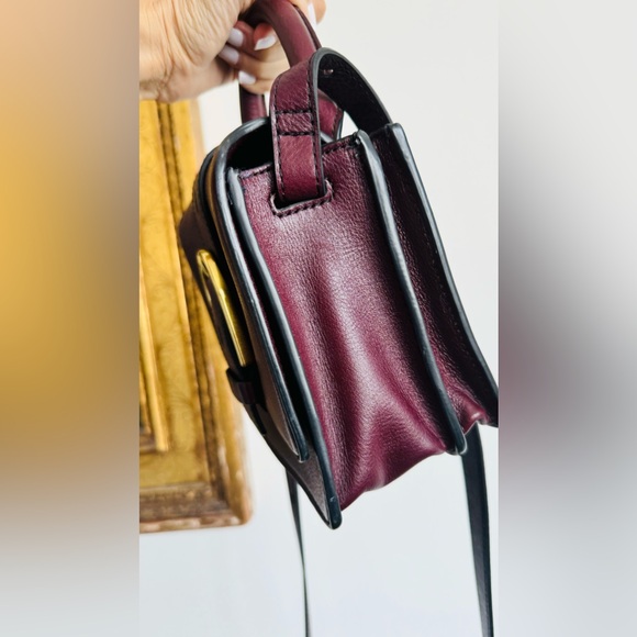 Leather shoulder bag - Sac FOSSIL - Picture 5 of 7